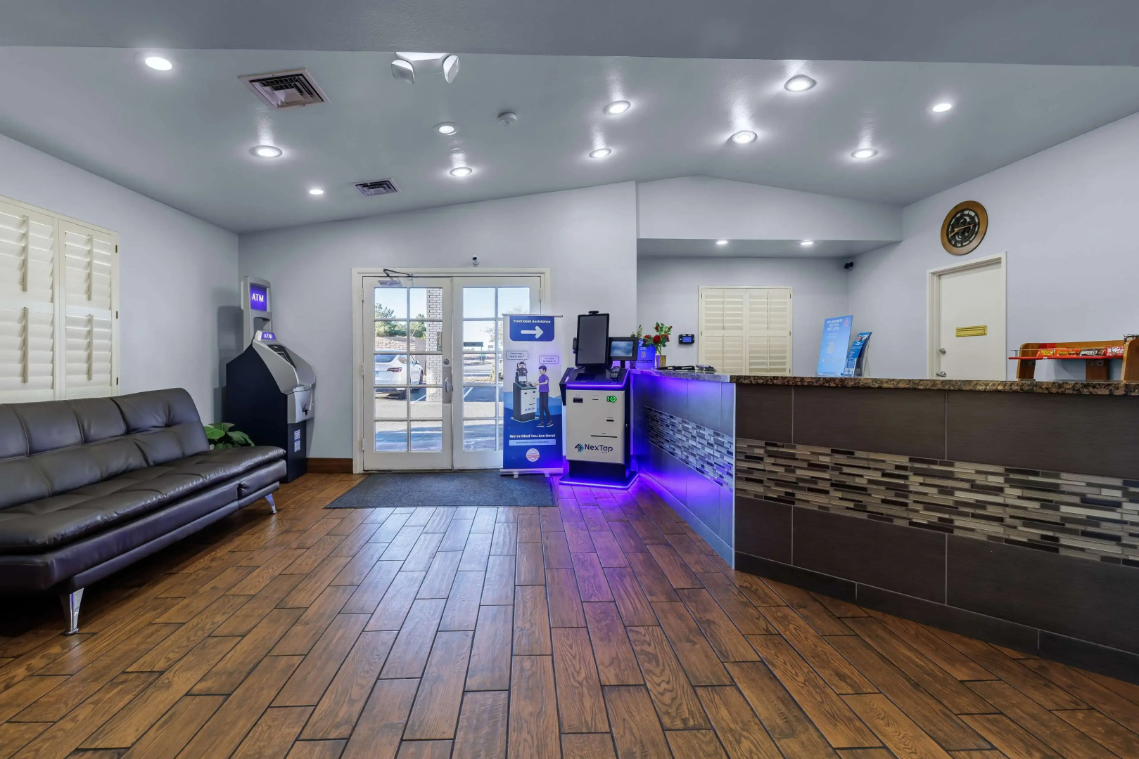 Days Inn & Suites by Wyndham Flagstaff Near University