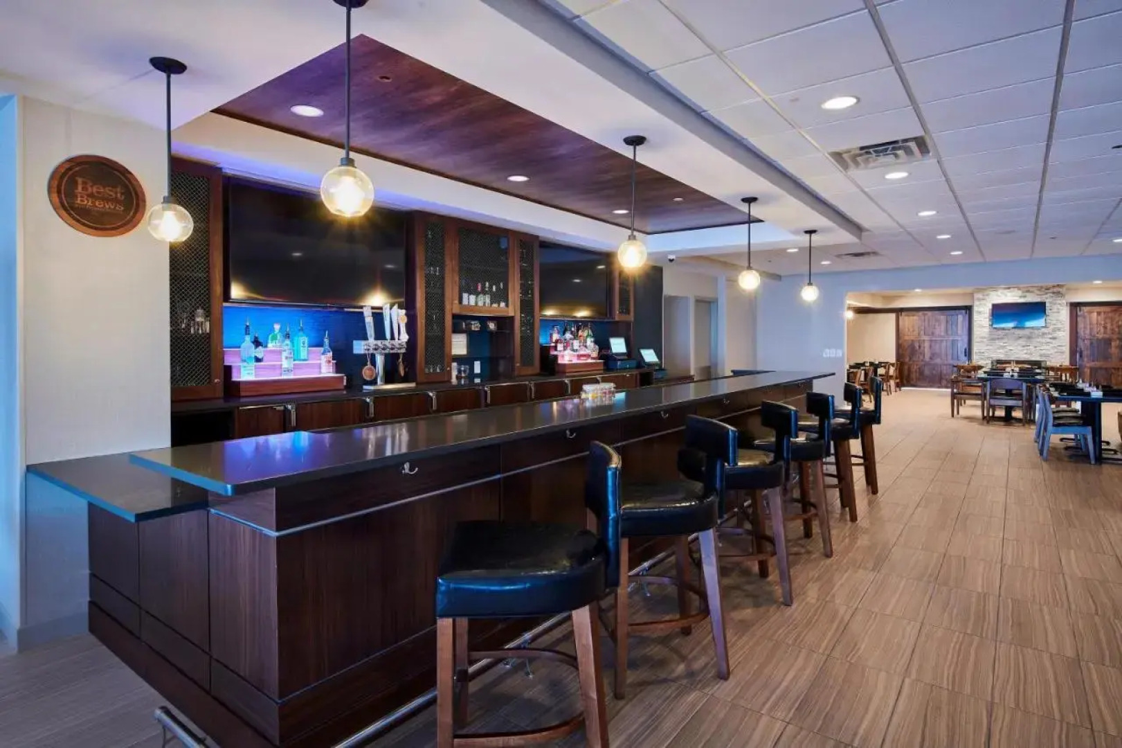 Clarion Hotel & Conference Ctr