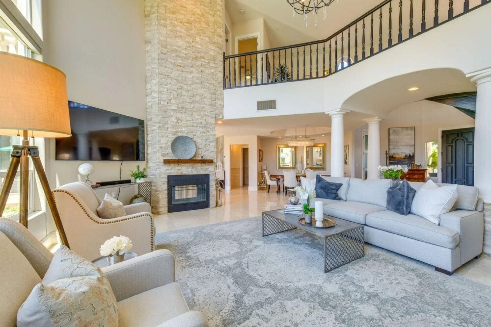 Waterfront Luxury Gilbert Retreat w/ Pool & Spa!