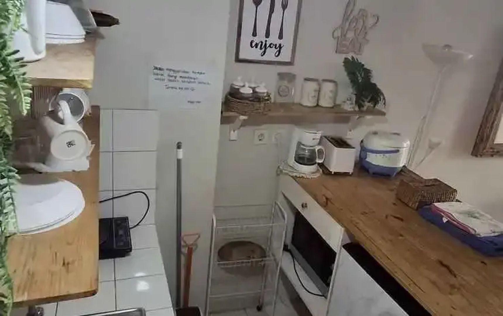 Aesthetic Furnist Room Apartment Springlake by MDN PRO