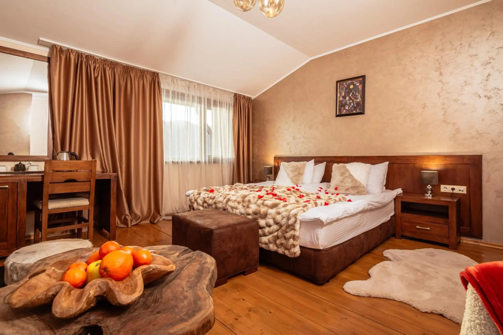 Smilen Hotel
