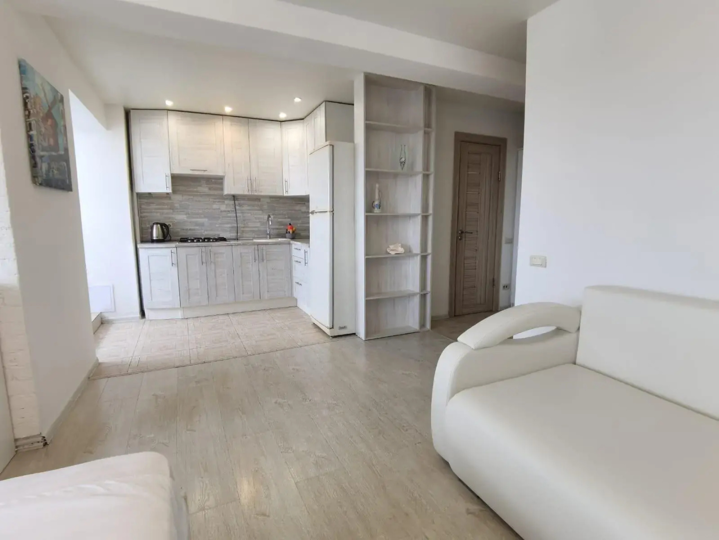 ZNS Rent (ЗНС Рент) на улице Луначарского 49