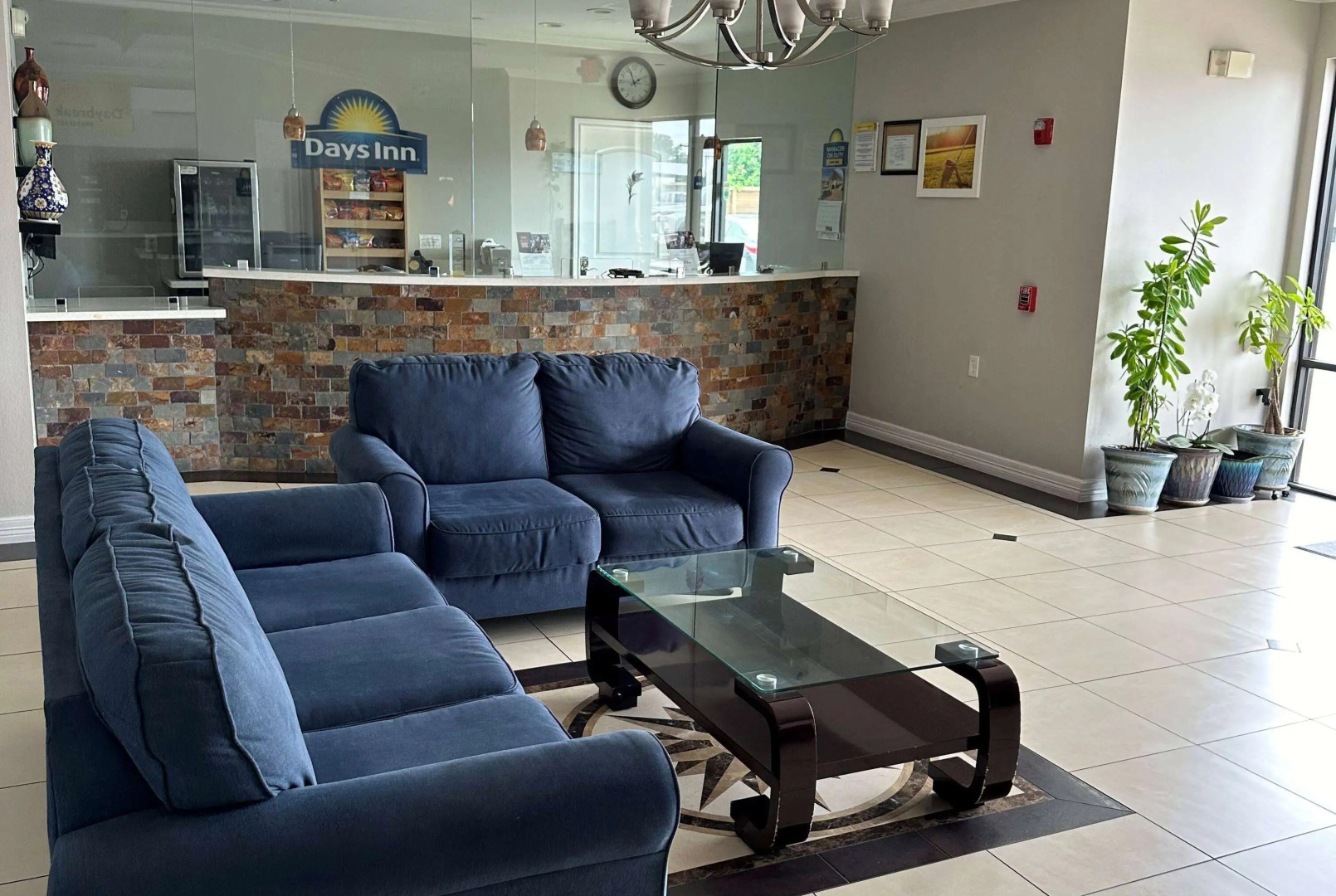 Days Inn by Wyndham Humble/Houston Intercontinental Airport