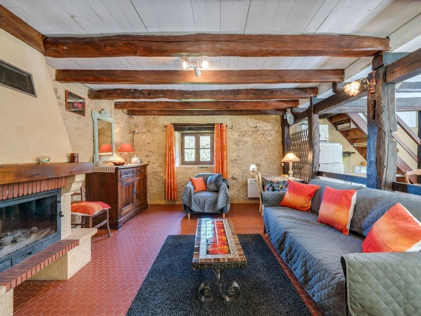 Luring Holiday Home in Incorrect With Garden