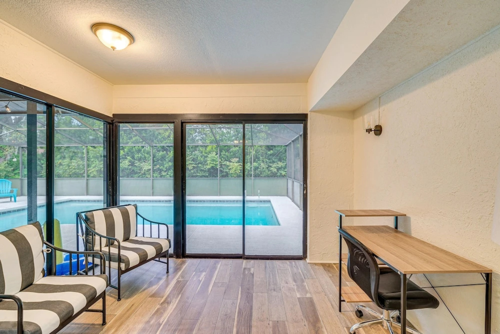 Spring Hill Retreat W/ Pool: 7 Mi To Weeki Wachee!