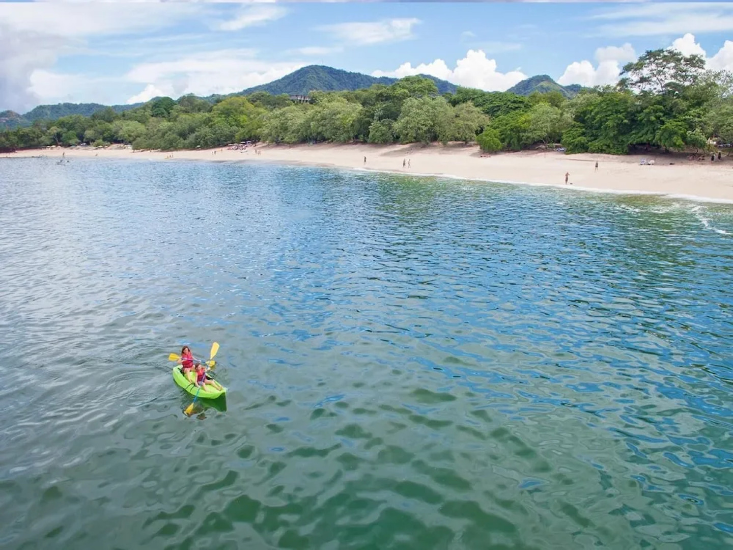 Charming unit that sleeps 4 - with pool - walking distance from Brasilito Beach