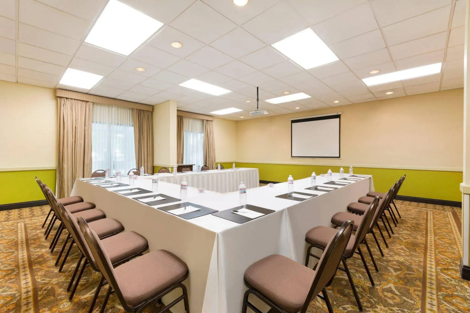 Radisson Hotel Nashville Airport