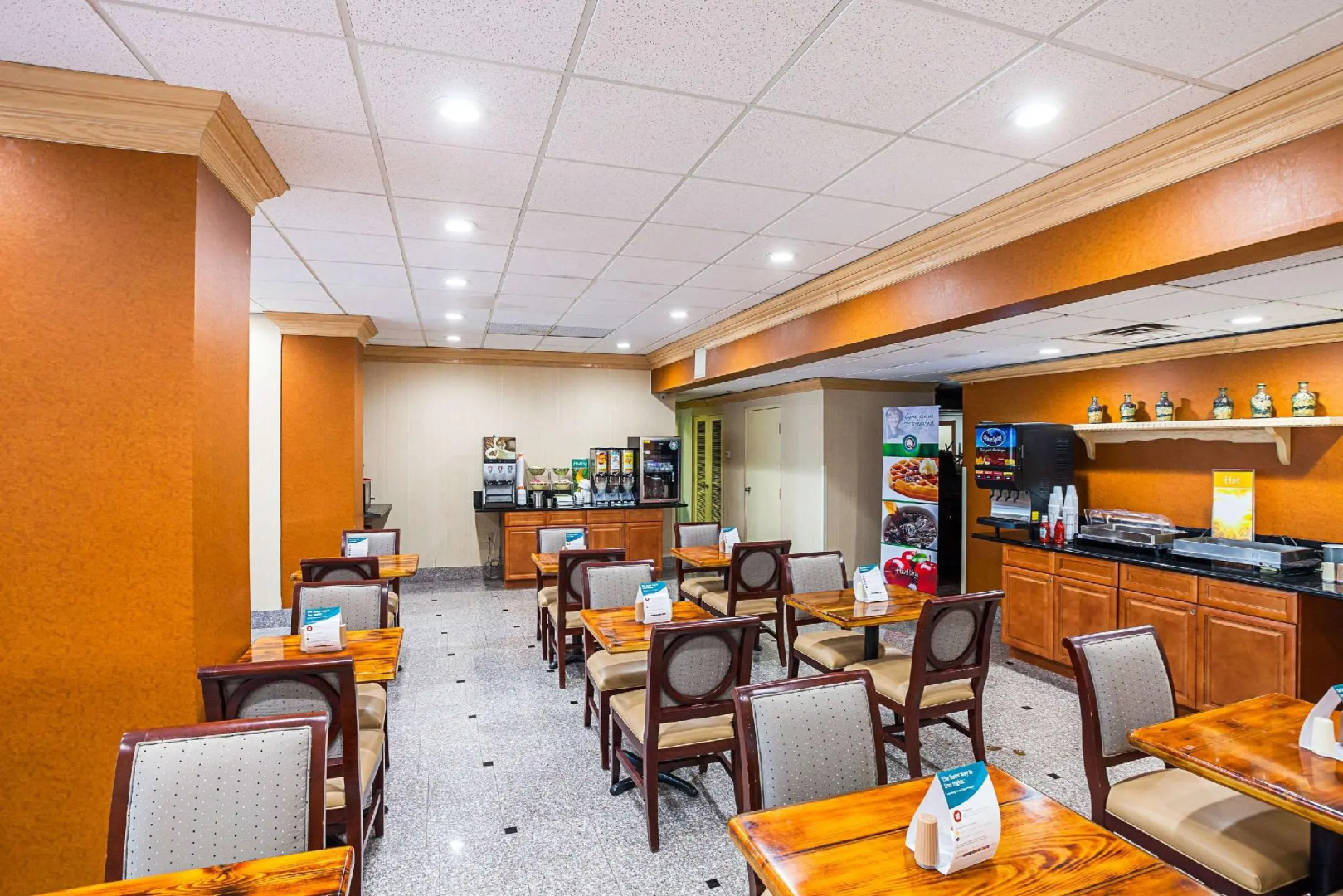 Quality Inn & Suites Cincinnati Downtown Area