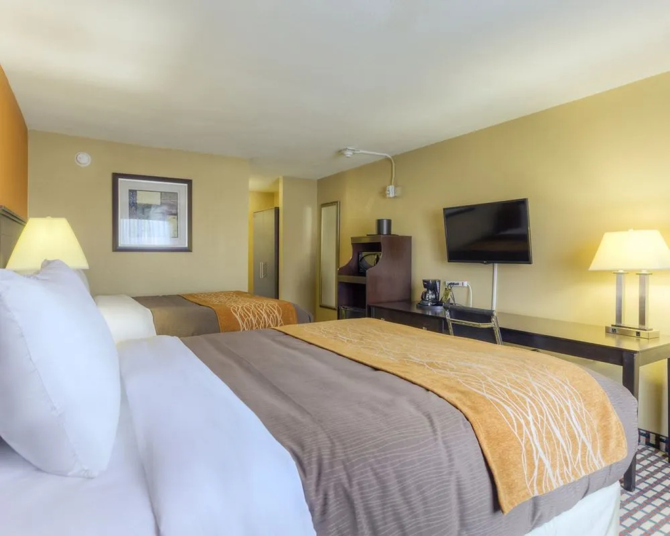 Quality Inn & Suites Chattanooga-East Ridge