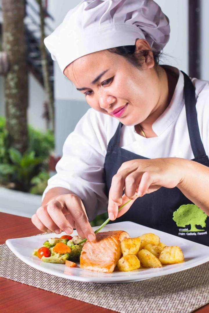 Palm Galleria Resort