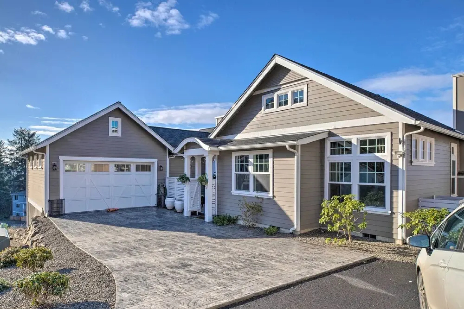 Cozy Depoe Bay Home < 1 Mi to Pirate Cove!