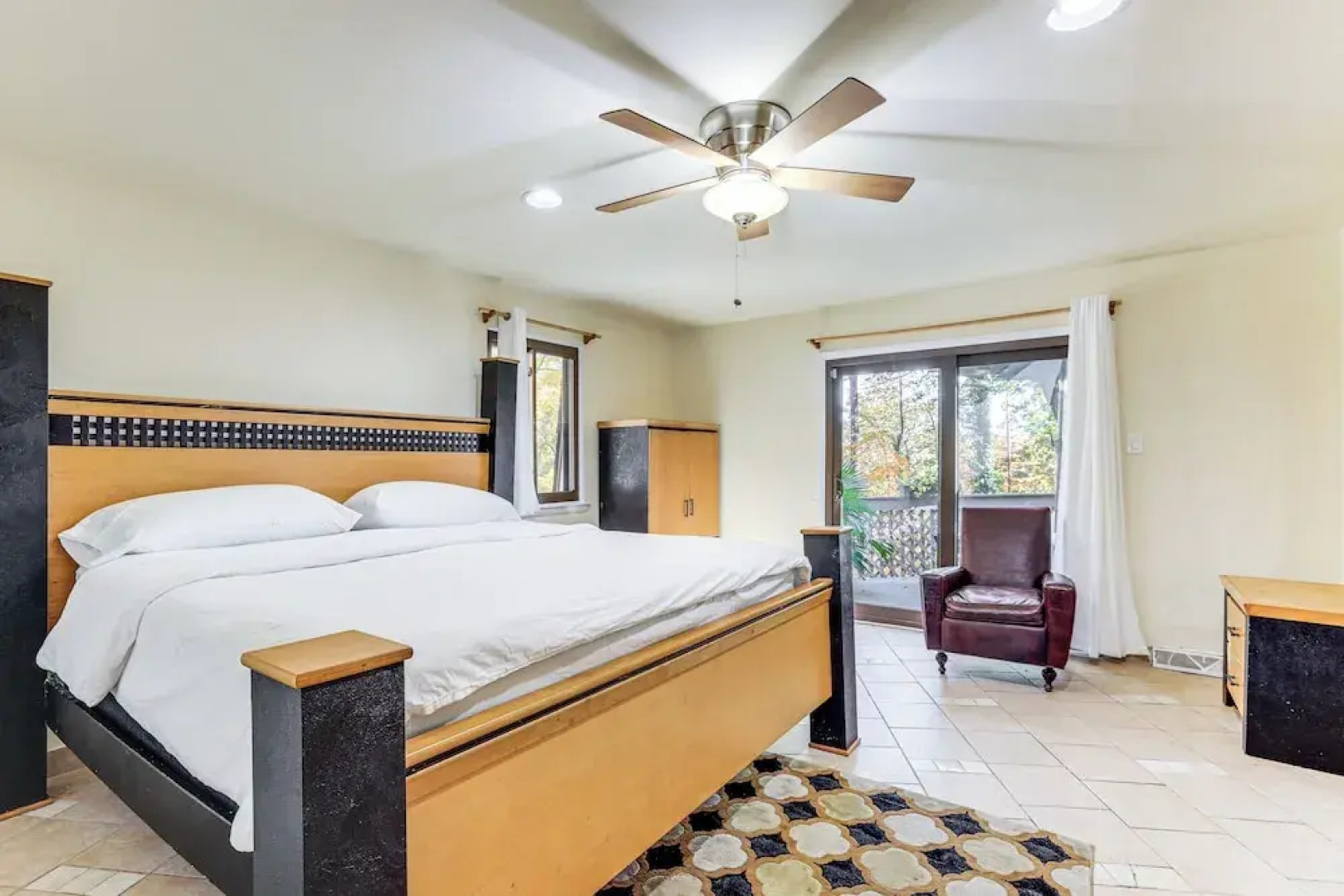 Spacious King of Prussia Home w/ 2 Game Rooms