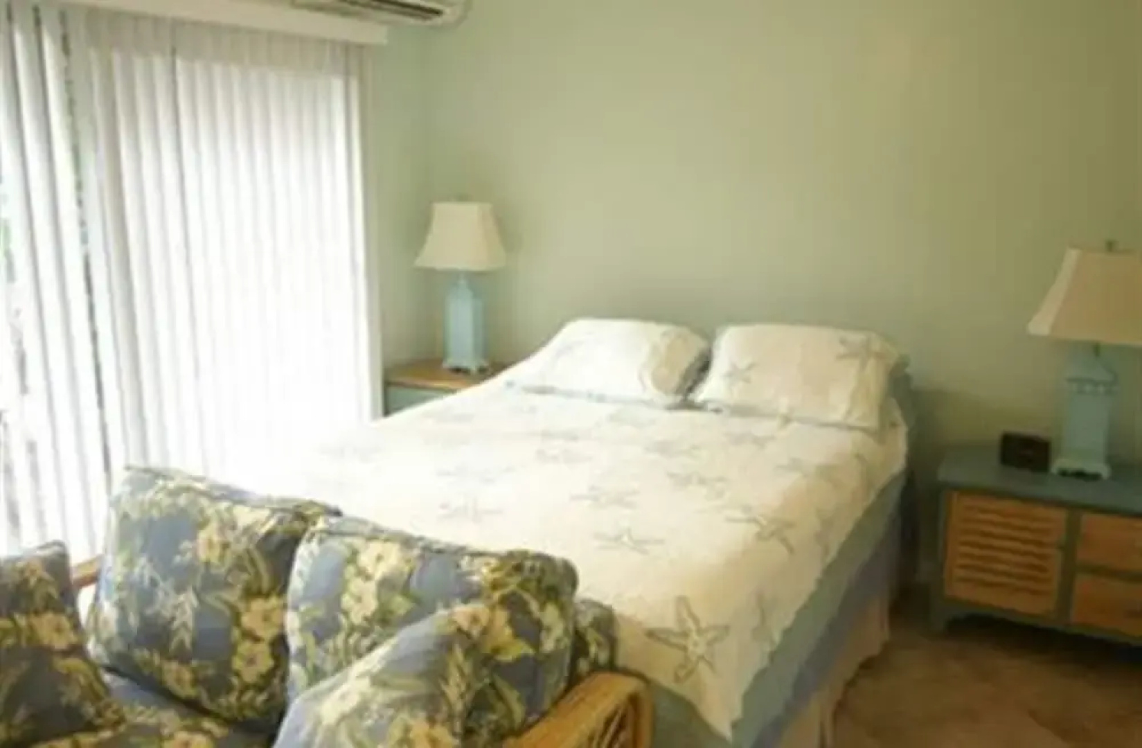 Sandpiper Inn