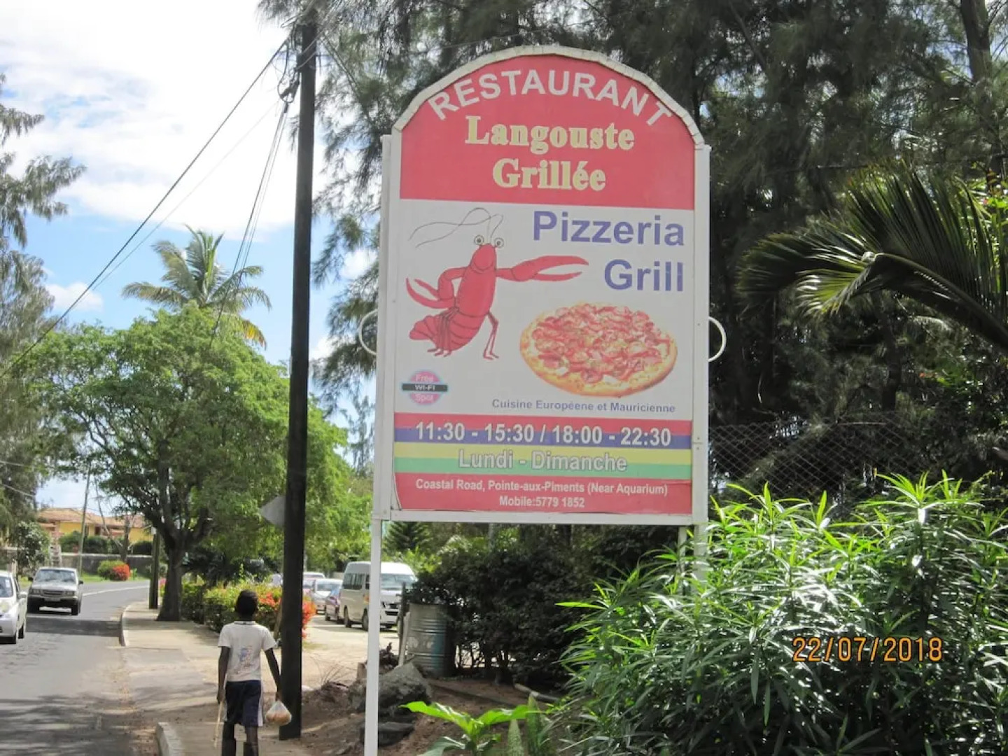 Pretty Villa Santa With Private Pool 120m Walk to the sea