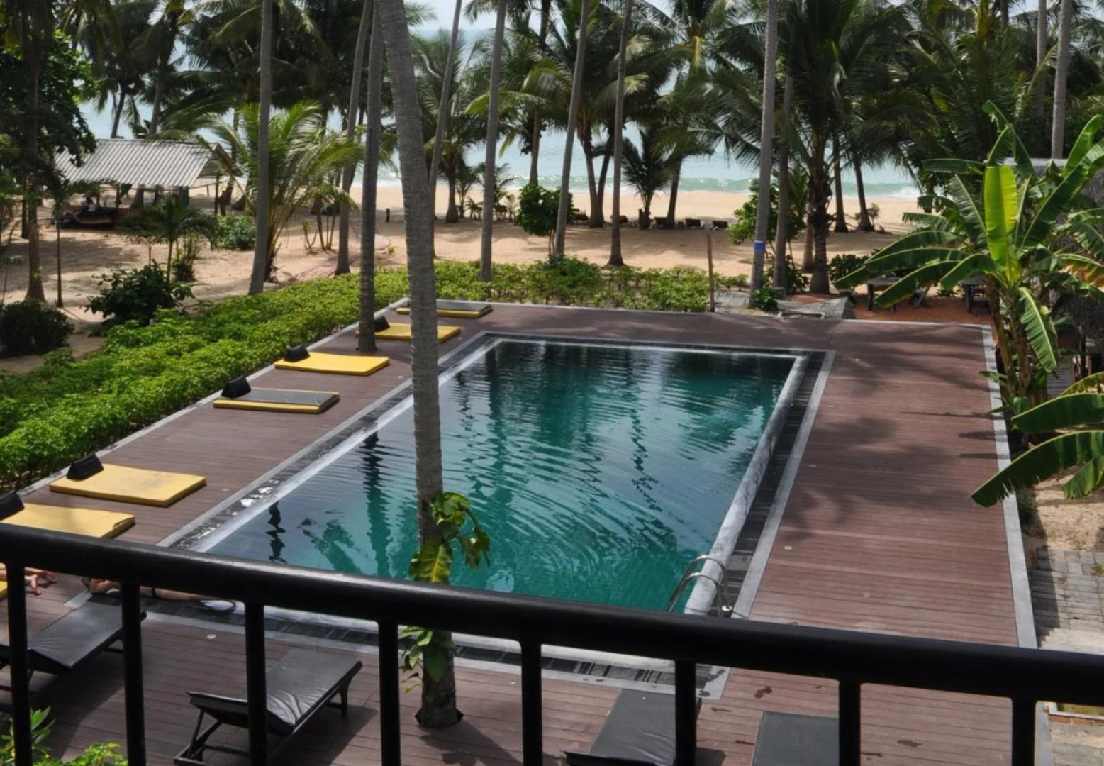 ASTROCOCO beach resort by Coconut Beach