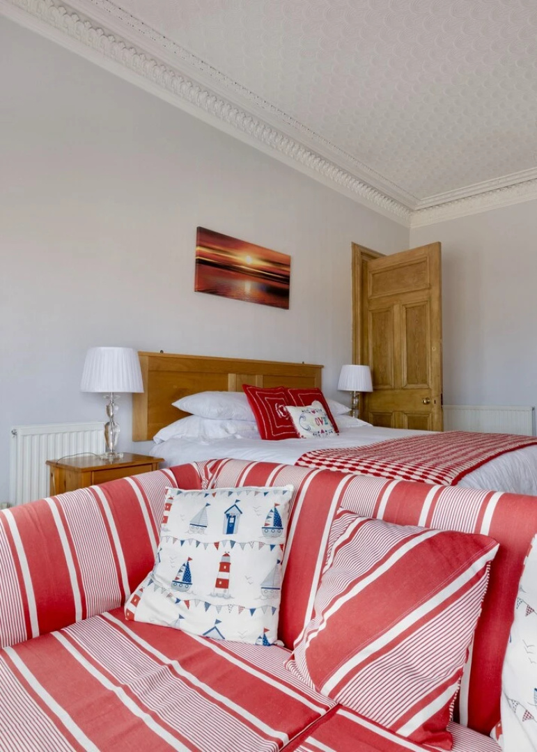 Seaholm Bed And Breakfast