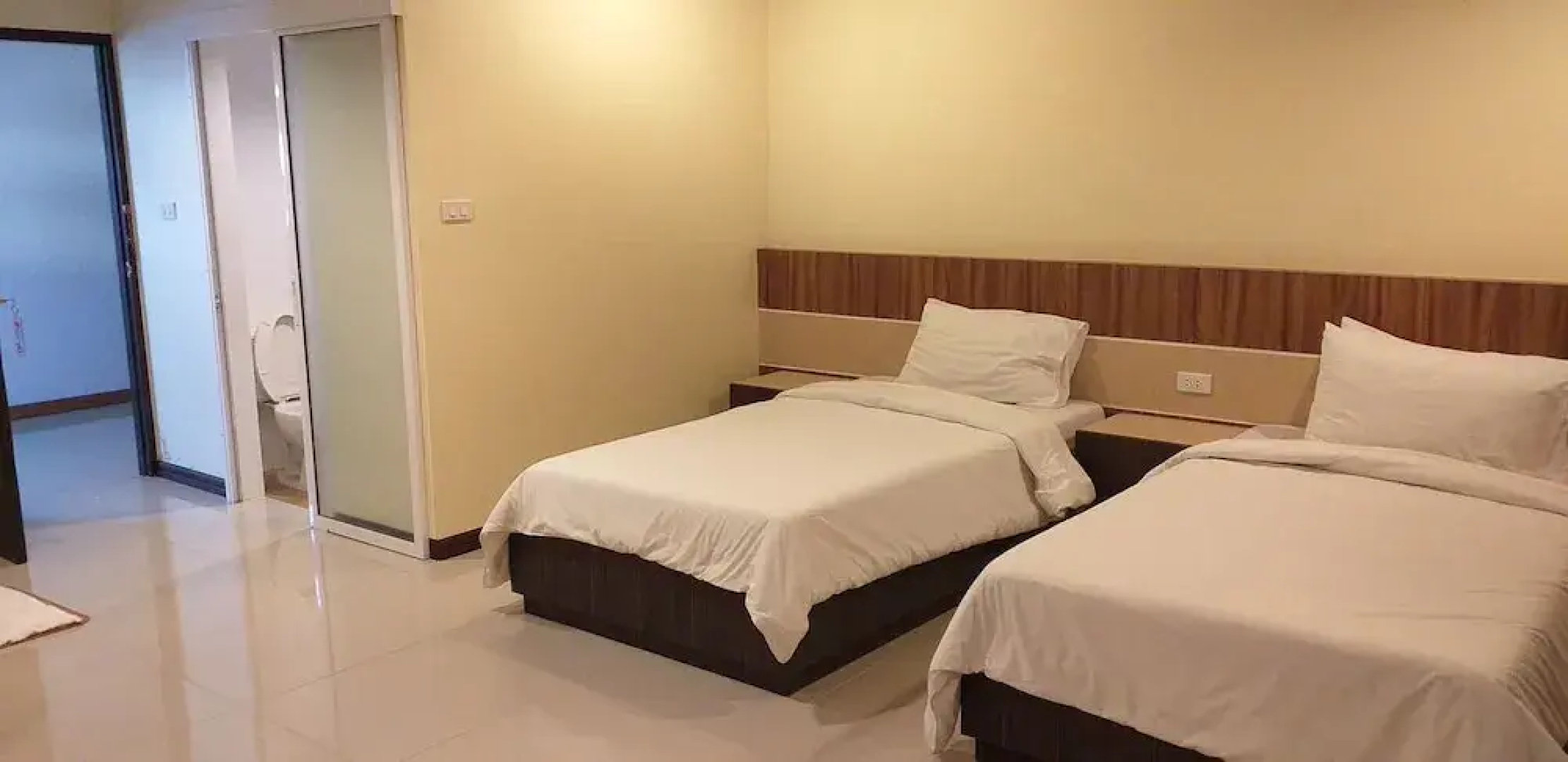 Sirichai Hotel