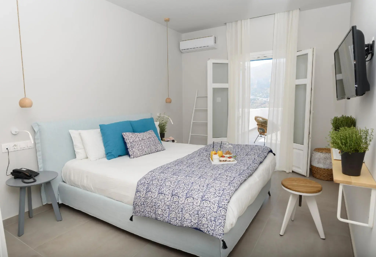 Vigla Hotel