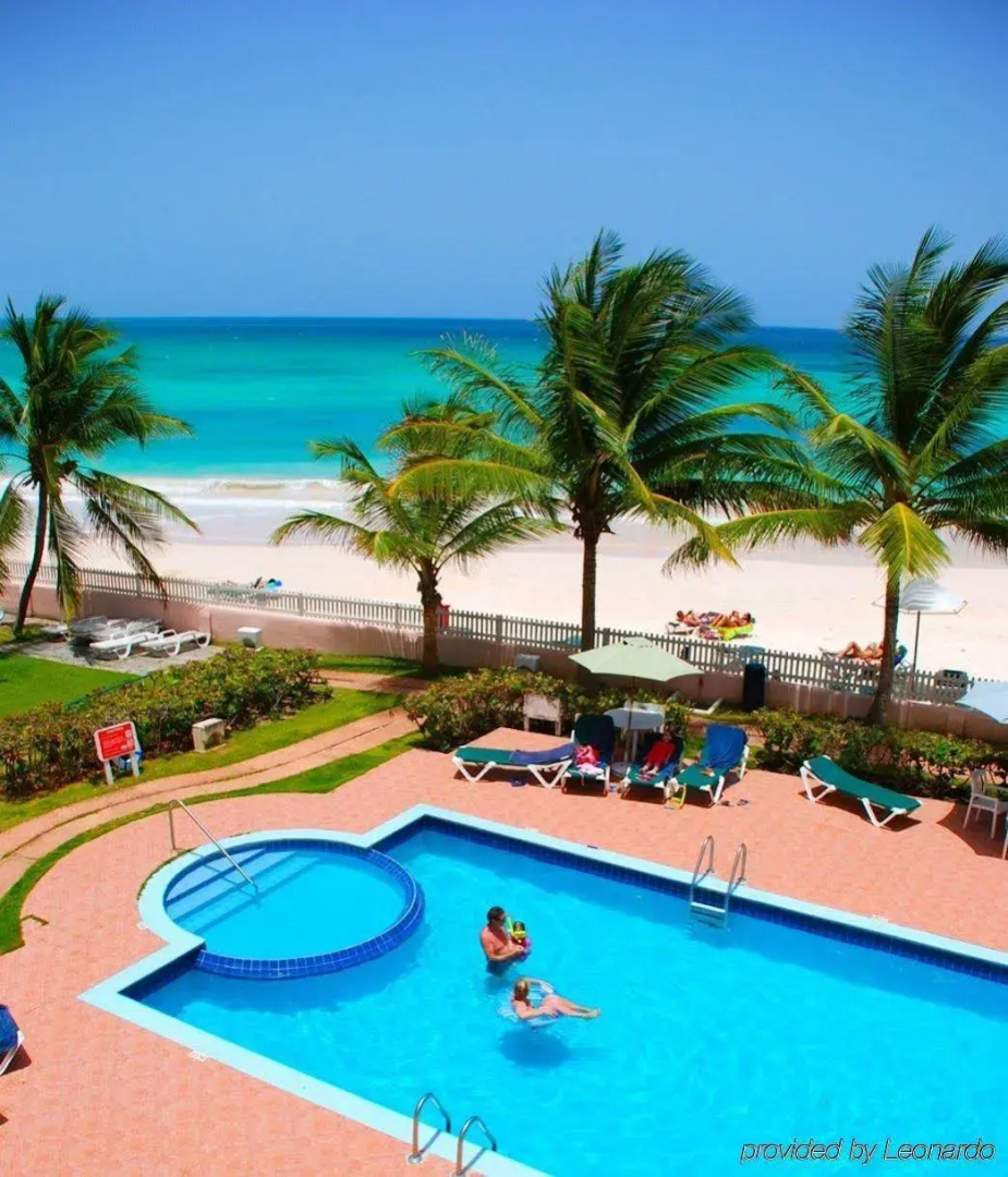 Sea Breeze Beach House by Ocean Hotels - All Inclusive