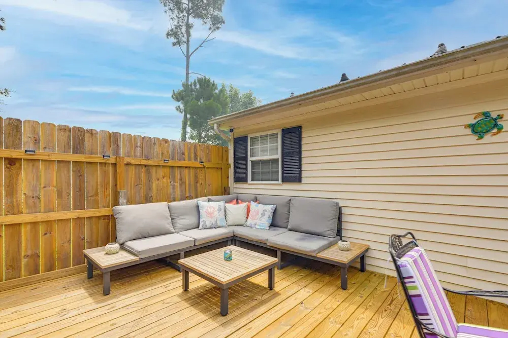 7 Mi to Beach! Sneads Ferry Family Home w/ Hot Tub