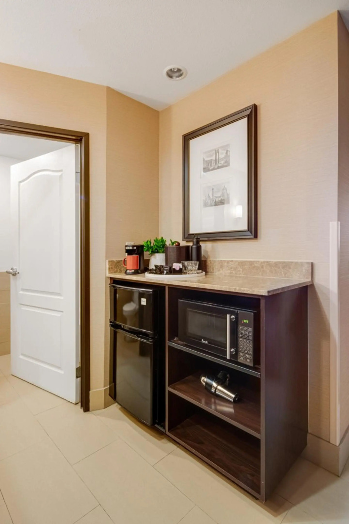 Ayres Hotel & Spa Moreno Valley