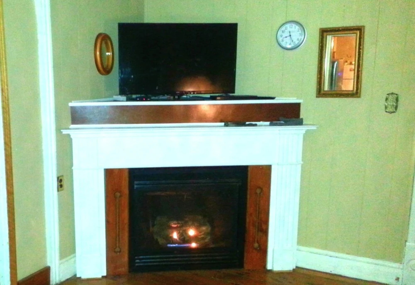 6 bedroom Mill House by the Falls