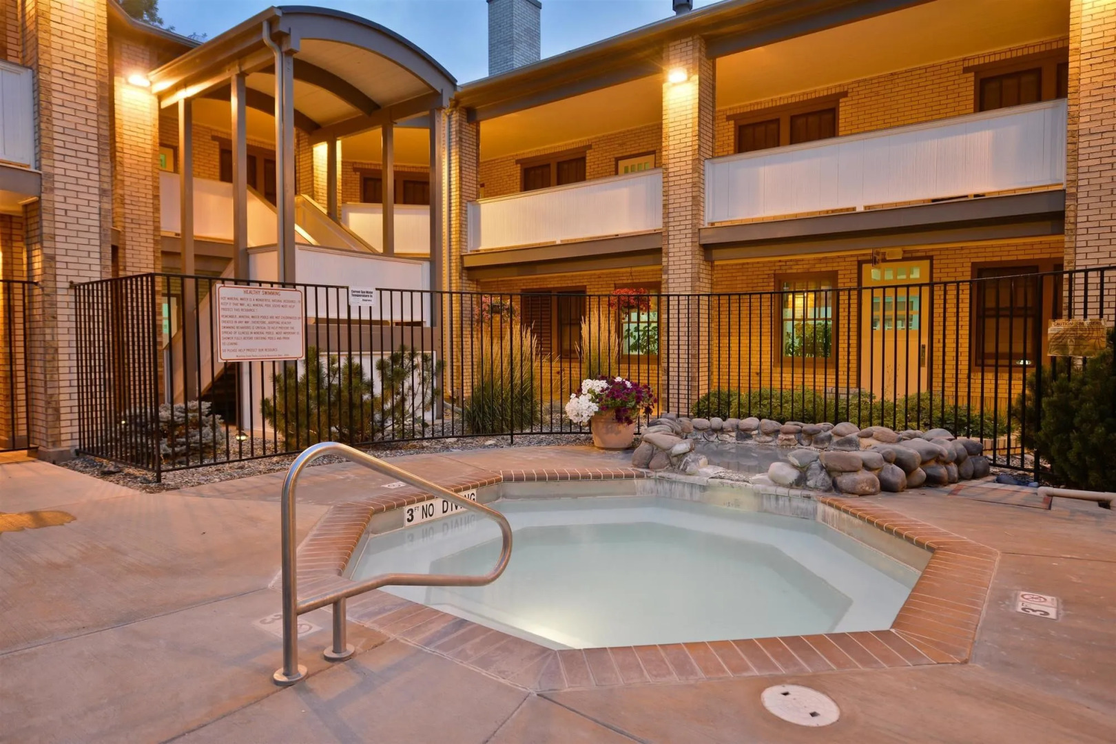 Best Western Plus Plaza Hotel