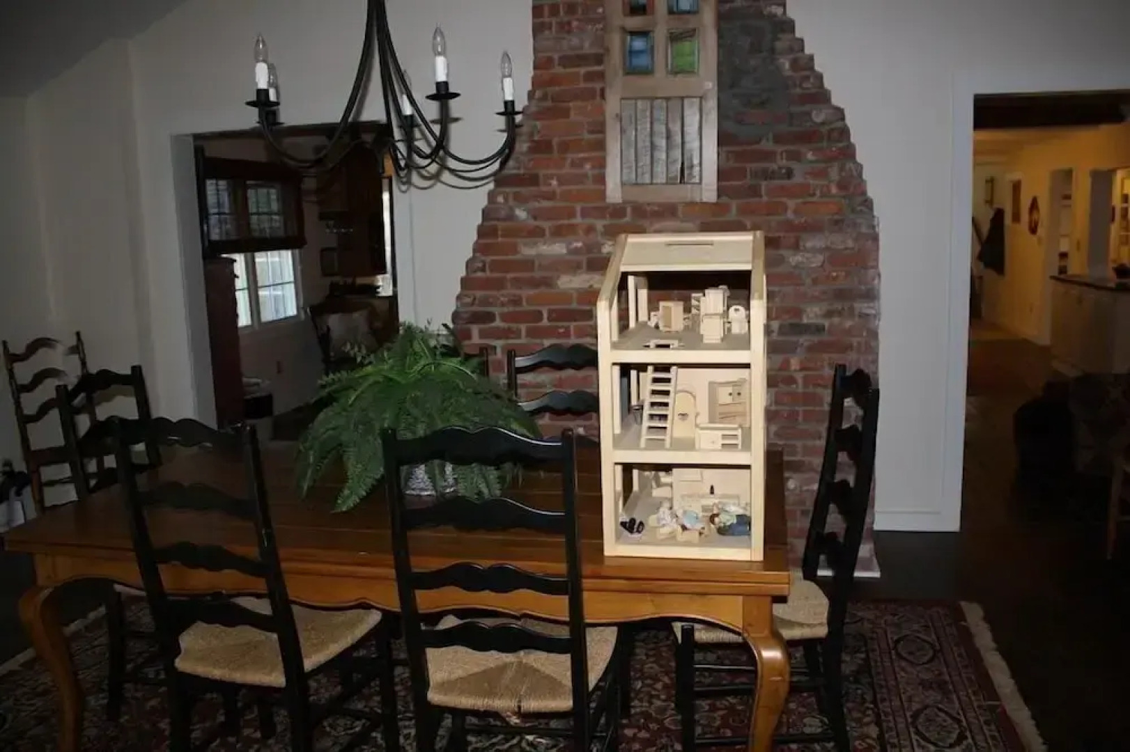 Unique Barn-style 3 Br Private 3 Bedroom Home