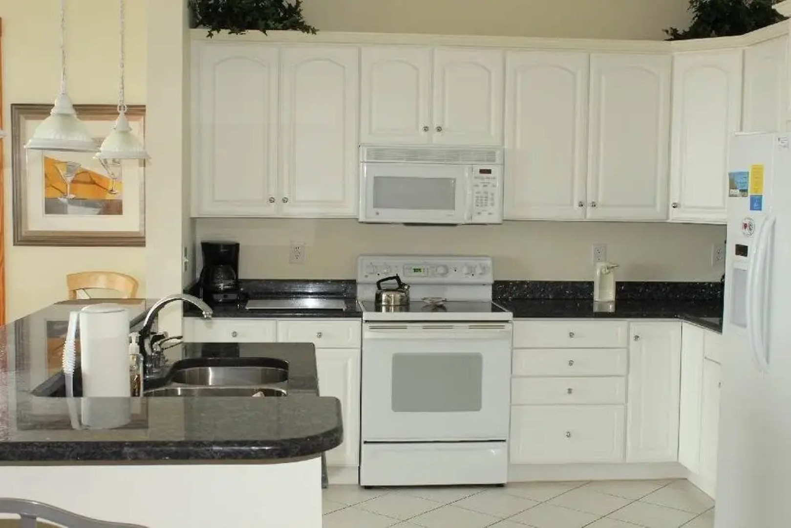 Gulfstream Village 111 3 Br condo by RedAwning