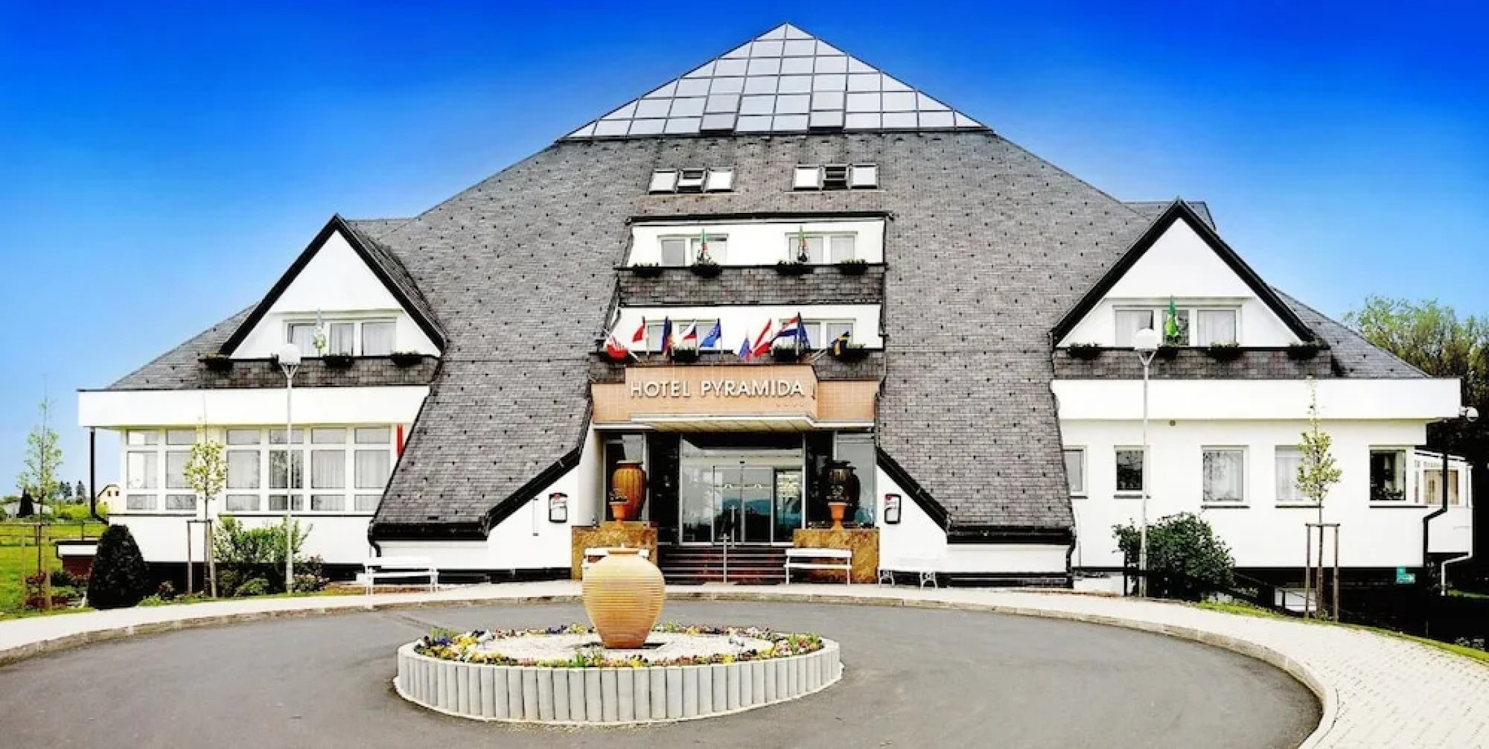 Garni Hotel Pyramida
