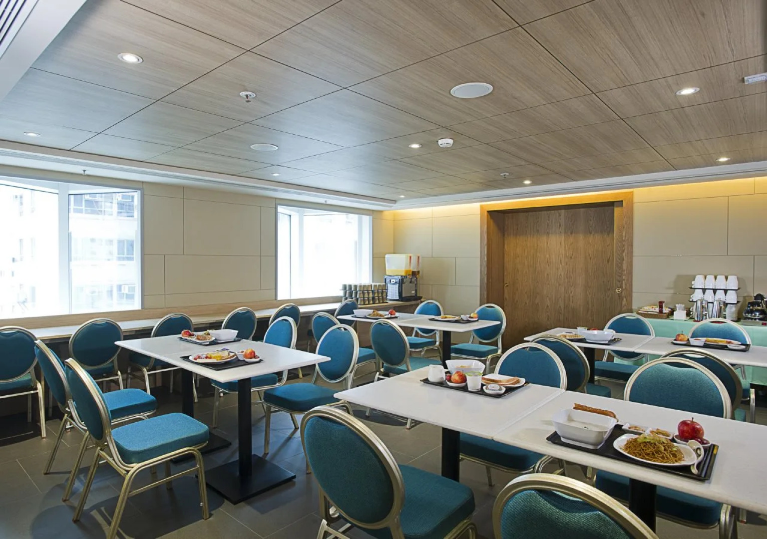 Holiday Inn Express Hong Kong Mongkok by IHG