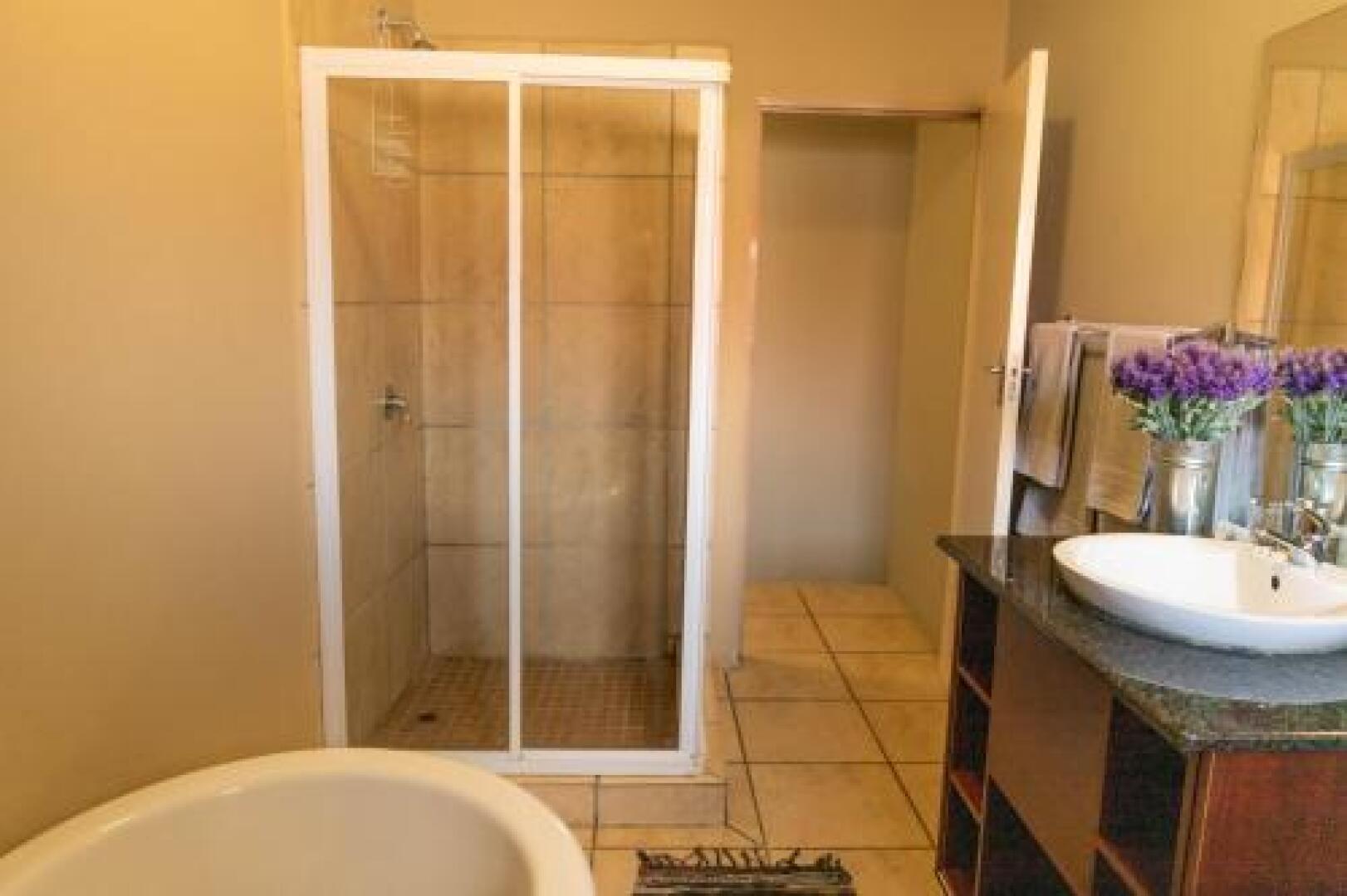 Tambati Overnight And Conference Center