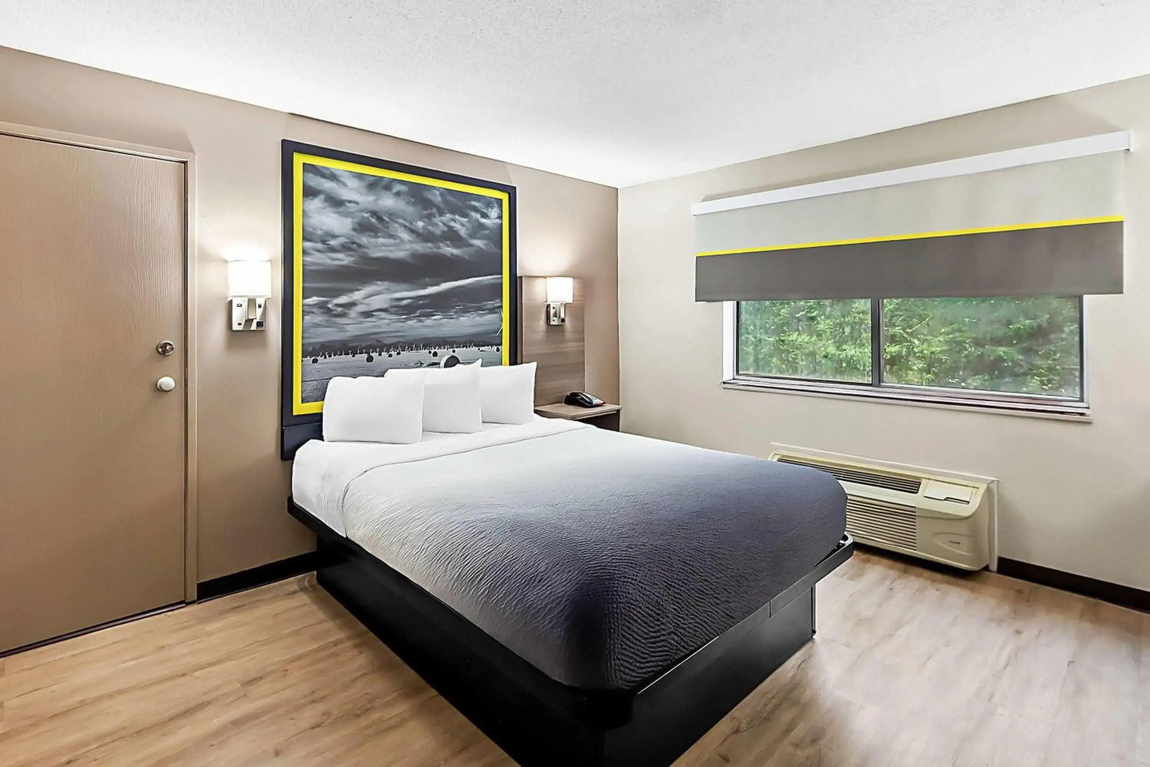 Super 8 by Wyndham Marston