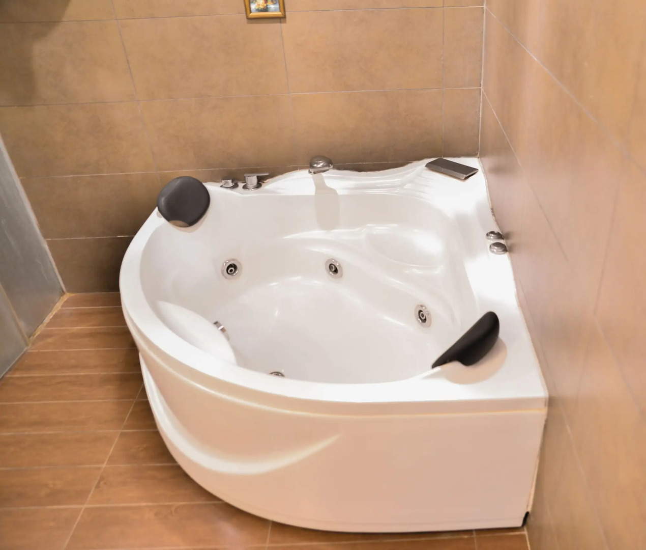 Shervinton Executive Boutique Hotel