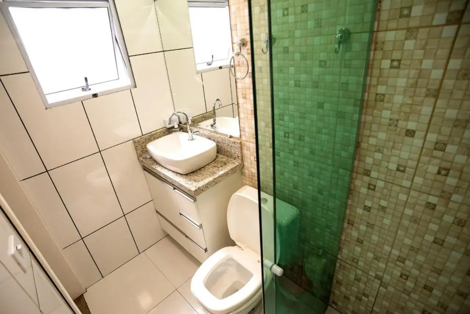 Cobertura em Caiobá-Matinhos-Pr 2 quadras do mar