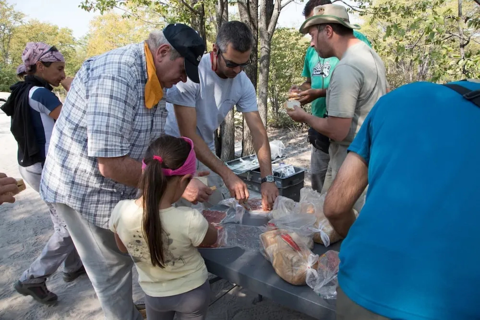 Xakanaka Mobile Camp