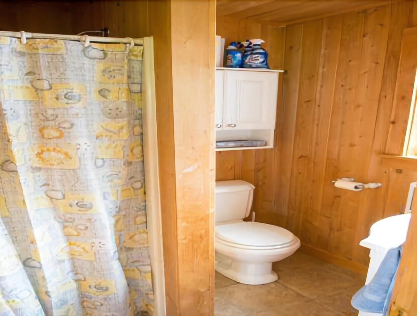 Barnacle on Flye Point - Three Bedroom Home