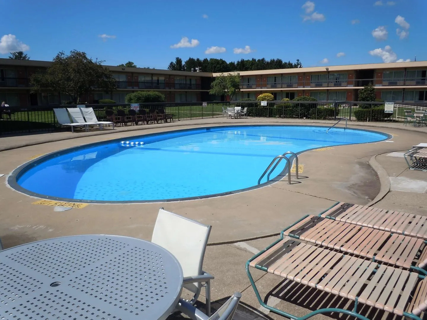Red Roof Inn Battle Creek