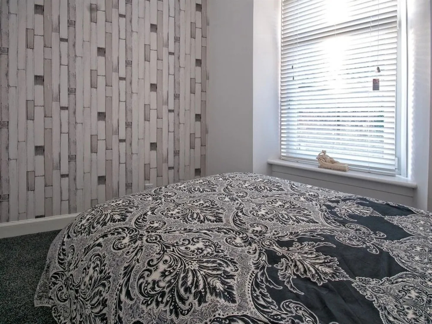 Carmel Apartments Queen Street Residence