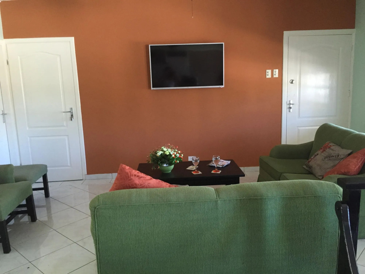 Landslake Apartments