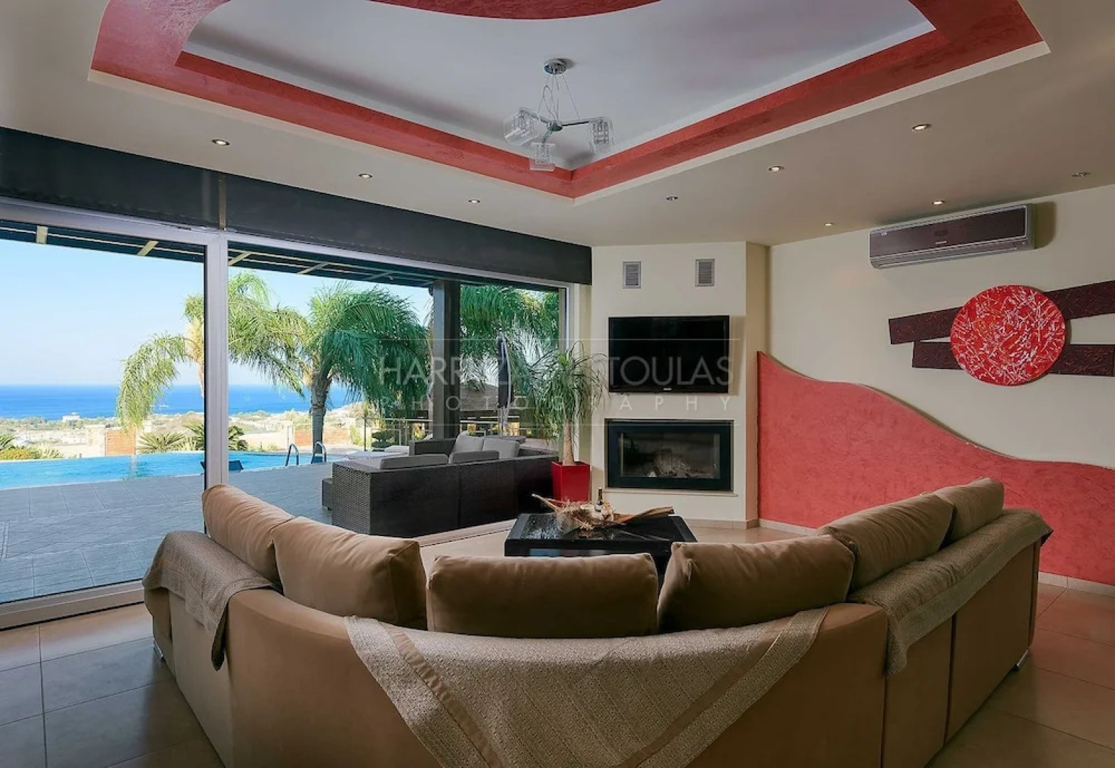 Quinn Hill Luxury Villa