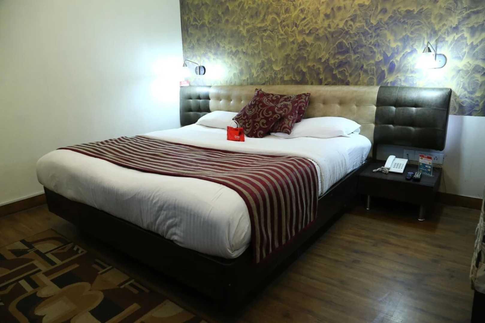 OYO Rooms Sector 17 Chandigarh