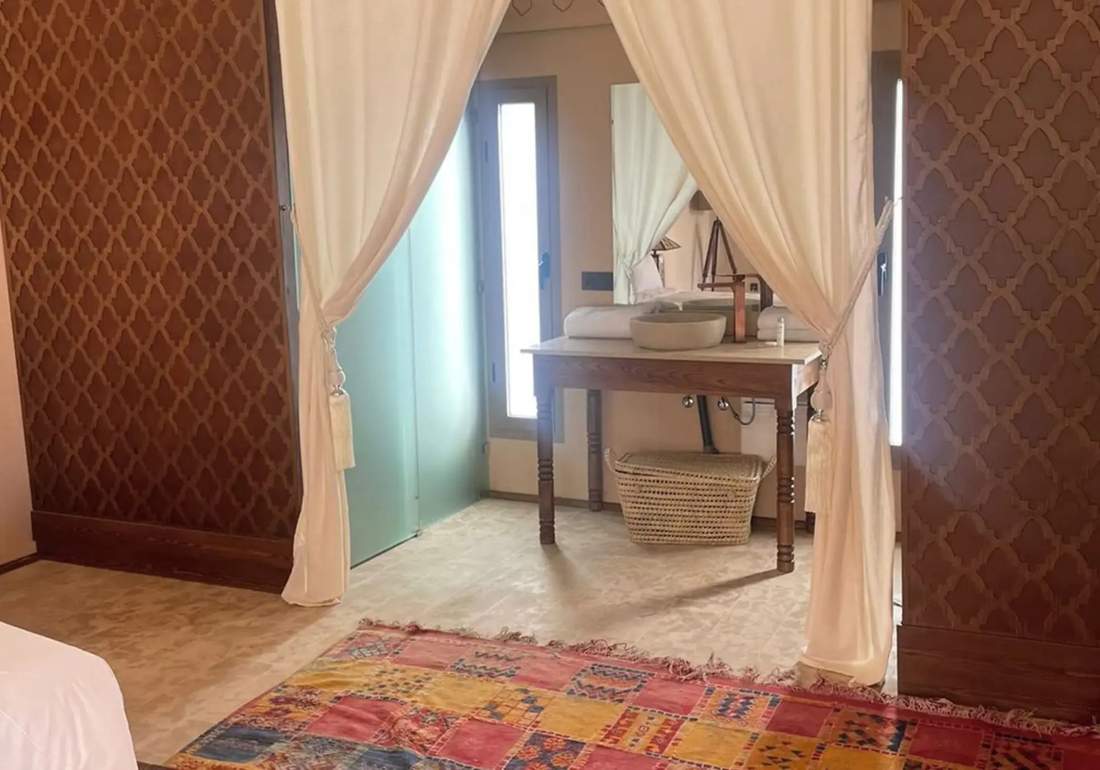 The White Camel Lodge & Tents