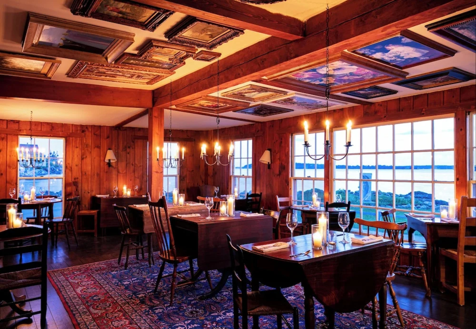Bluebird Ocean Point Inn