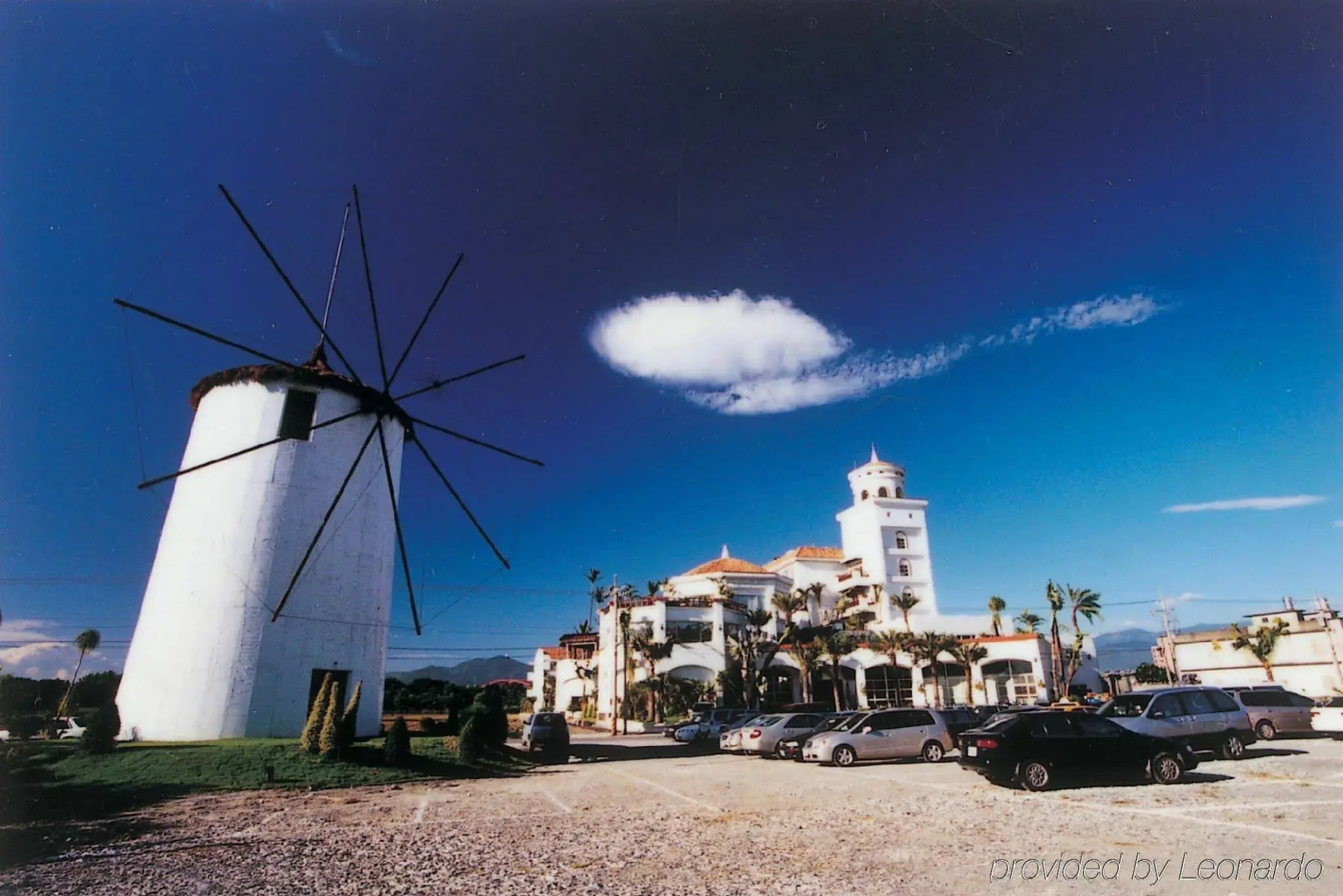 Shangrila Boutique Hotel