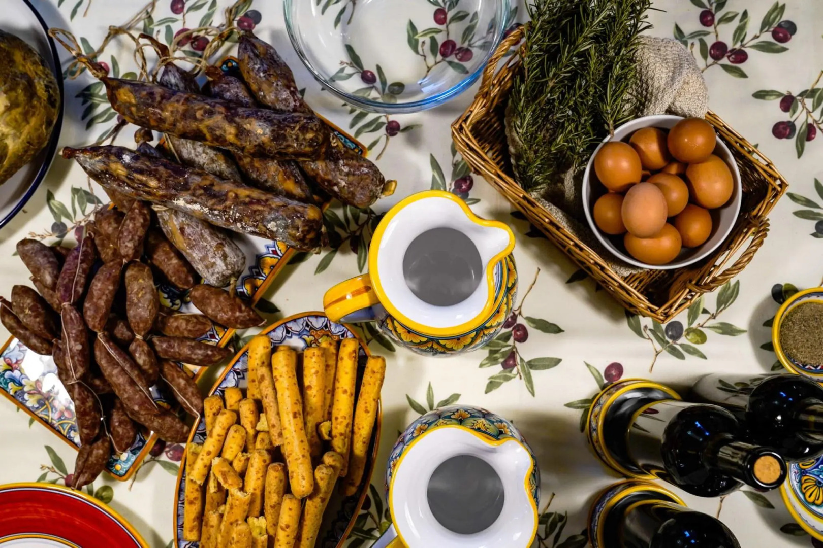 Villa for 10 Guests Private Pool Access to the Wellness Center of the Estate-rose