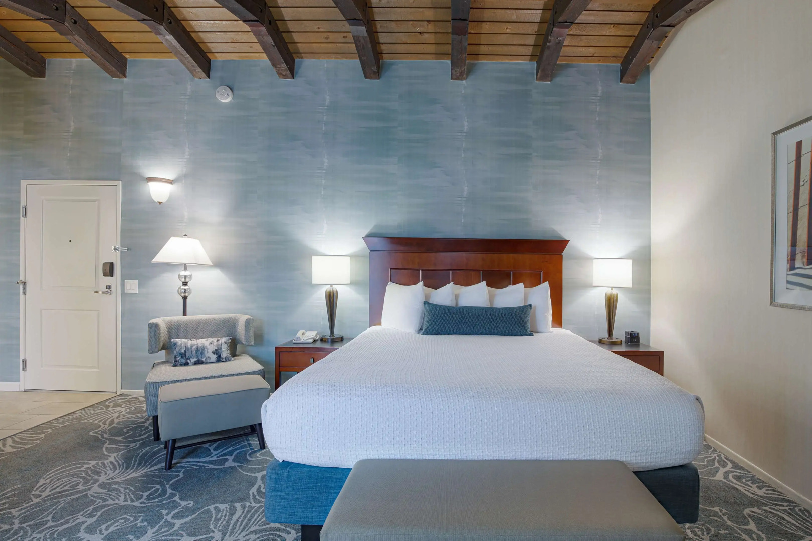 Best Western Plus Carpinteria Inn