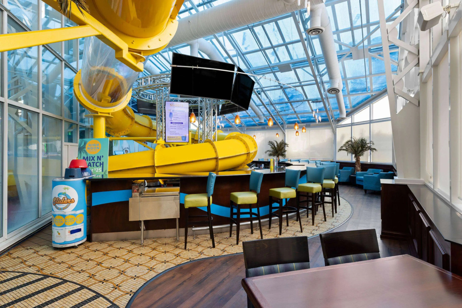 La Quinta Inn and Suites by Wyndham at WaTiki Waterpark