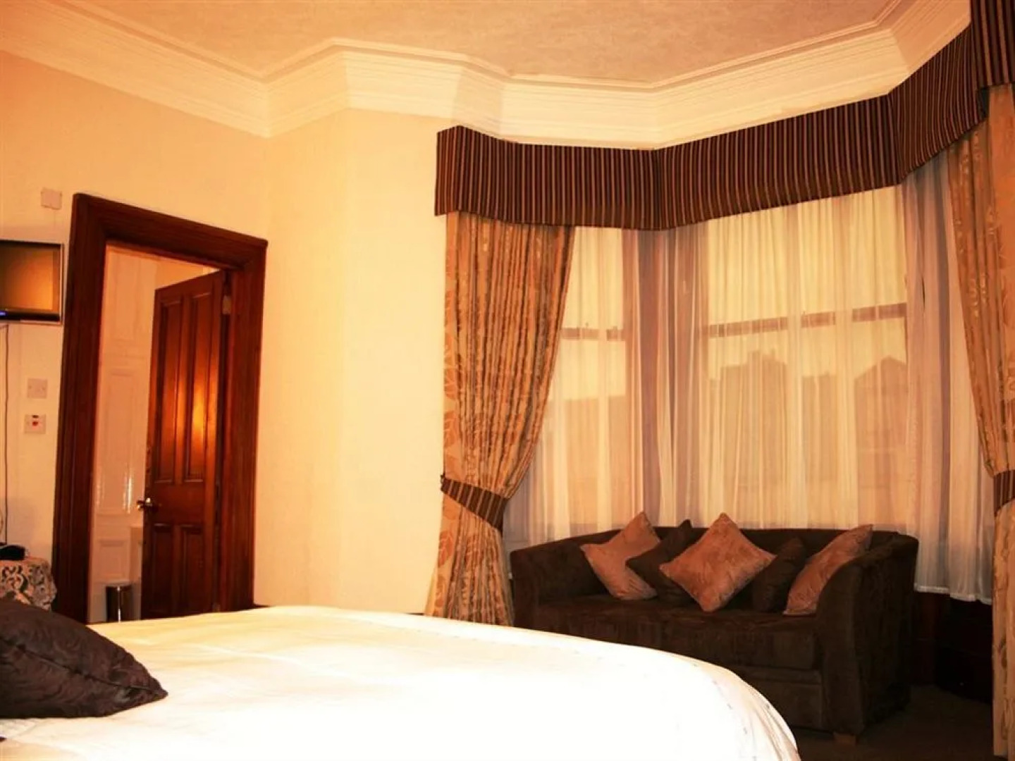 Breadalbane House Hotel