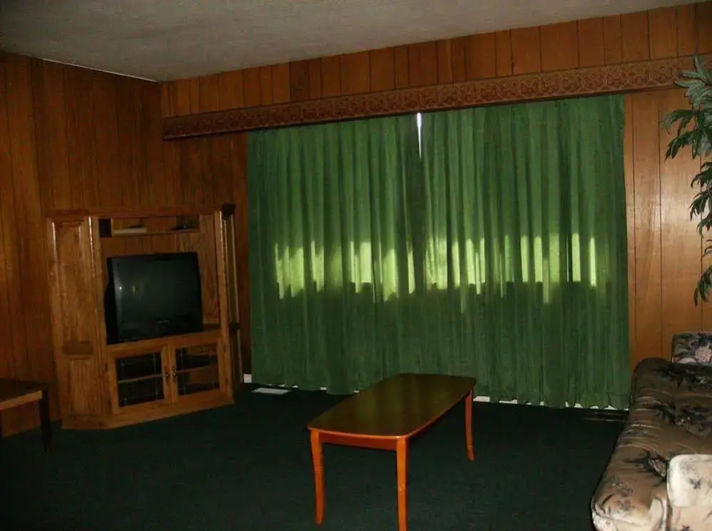 River Heights Motel